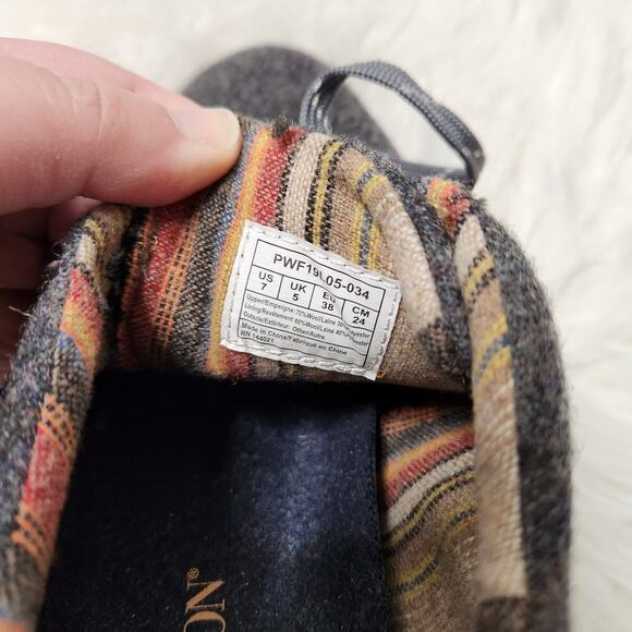 Pendleton Size 7 Grey Wool Women's Athletic Shoes - Picture 11 of 12